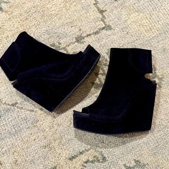 Pedro Garcia suede black wedge platform slingbacks Sz 38 / 8 US - Picture 3 of 6